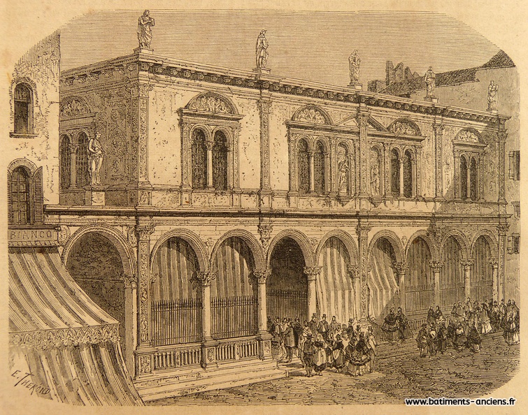 Le Palais du Conseil ou Loggia del Consiglio à Vérone (Italie) est une loge qui servait pour les séances du Conseil de la patrie. Construit à la fin du XVe siècle, il a été faussement attribué à Fra Giocondo. A ce jour, son architecte reste inconnu. Au niveau de la rue, on voit de belles arcades soutenues par des chapiteaux inspirés de l'ordre corinthien. A l'étage, des baies géminées sont agrémentées de motifs sculptés tandis que la corniche est surplombée de sculptures. Un important groupe de bourgeois stationne devant la porte. P1280040.jpg